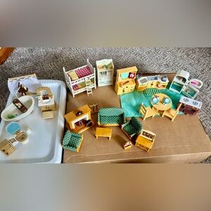Big Lot of Authentic Calico Critters Furniture!!